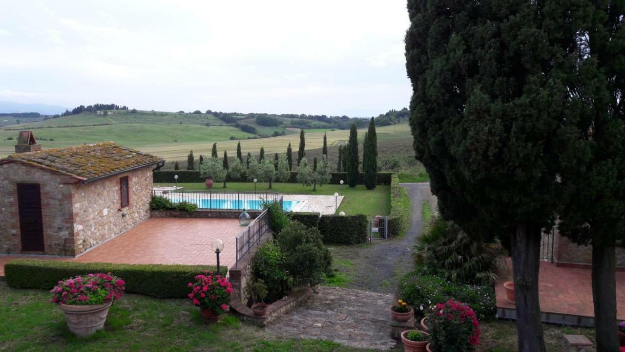 Agriturismo Il Poggio Casale Marittimo Bagian luar foto